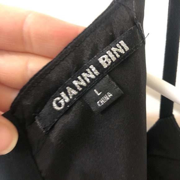 ◼️Black Gianni Bini Button Dress - Picture 2 of 5